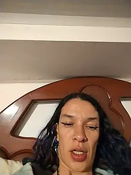 Snapshot of rebekka_simpson chatting on 06/14/26, 03:08 rebekka simpson online show from 06/14/26, 03:08