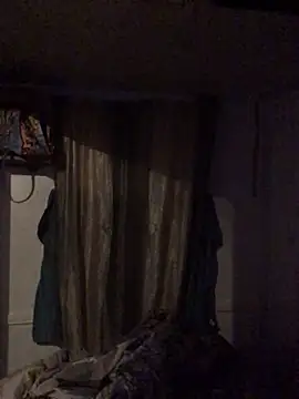 Snapshot of allissonw13 chatting on 12/06/24, 11:33 allissonw13 online show from 12/06/24, 11:33