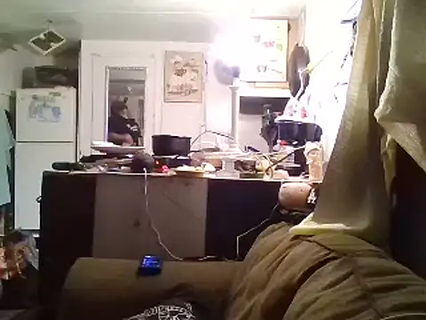 Snapshot of allissonw13 chatting on 01/24/25, 09:06 allissonw13 online show from 01/24/25, 09:06