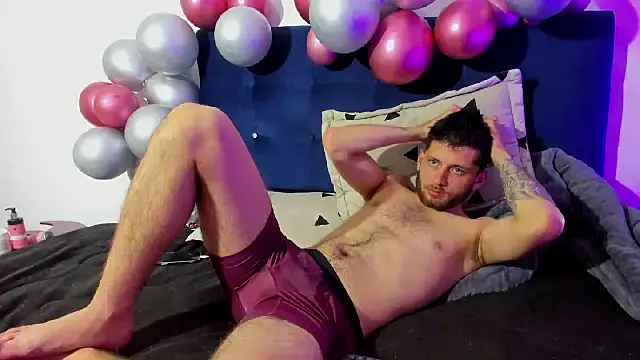 Ari and loggan online show from 01/15/25, 06:43