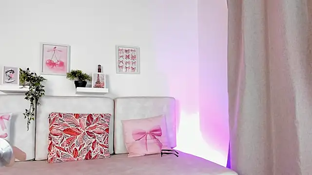 Malka Burning online show from 03/21/25, 08:29