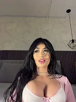 SOPHICARTERS online show from 04/25/26, 02:25