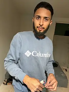 Snapshot of Mdbeveryda chatting on 11/10/25, 11:04 Mdbeveryda online show from 11/10/25, 11:04