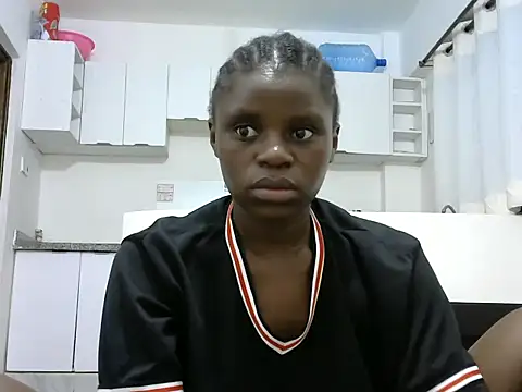 hottgirlval online show from 03/18/26, 11:52