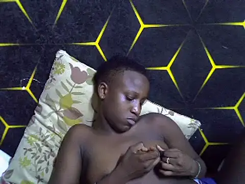 Snapshot of Spicey_diana chatting on 03/22/25, 07:53 Spicey diana online show from 03/22/25, 07:53