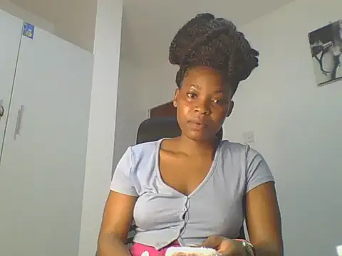 Snapshot of _Becky002 chatting on 05/08/26, 09:25 Becky002 online show from 05/08/26, 09:25