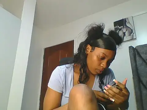 Snapshot of _Becky002 chatting on 07/04/26, 06:47 Becky002 online show from 07/04/26, 06:47