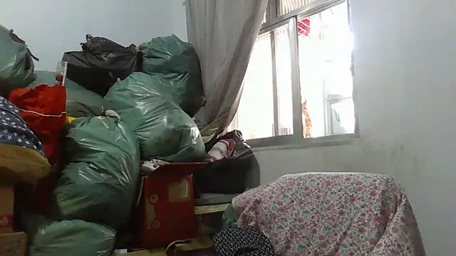 Snapshot of lizza_monroe chatting on 12/09/24, 01:45 lizza monroe online show from 12/09/24, 01:45