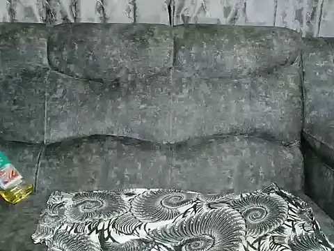 Snapshot of sexydarkpussy4 chatting on 02/13/26, 11:01 sexydarkpussy4 online show from 02/13/26, 11:01