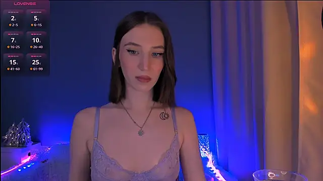 ellaamber online show from 12/25/24, 12:37