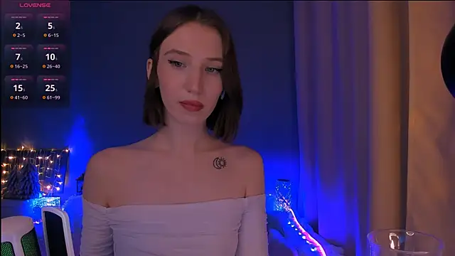 ellaamber online show from 01/04/25, 03:18