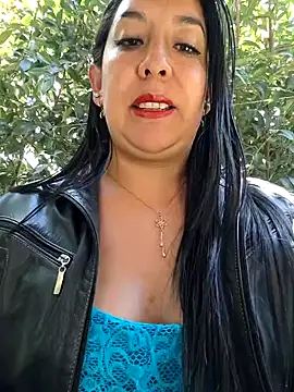 Bella keny online show from 01/17/25, 05:41