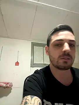 iltoscano95 online show from 10/14/25, 07:25