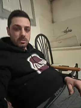 iltoscano95 online show from 04/01/26, 07:33