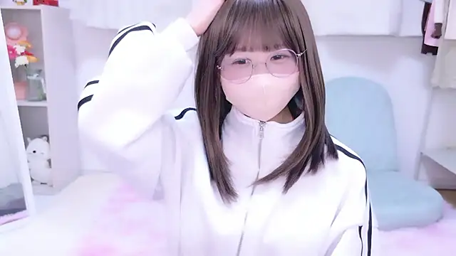 Snapshot of chihiro_ri chatting on 01/12/26, 04:56 chihiro ri online show from 01/12/26, 04:56