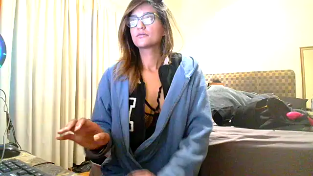 karmicQueen669 online show from 07/02/26, 04:29