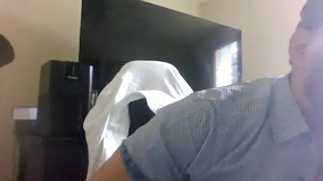 Snapshot of jonnybans chatting on 06/21/26, 07:05 jonnybans online show from 06/21/26, 07:05