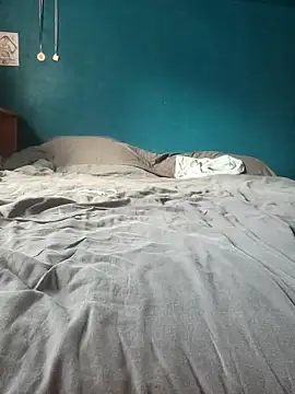 cruellaculdenfer67 online show from 11/17/25, 01:06