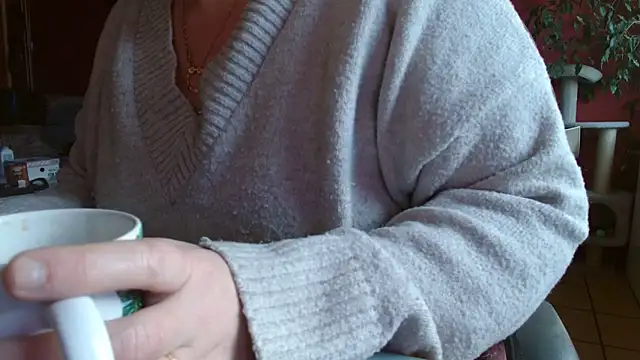 cruellaculdenfer67 online show from 02/17/26, 08:33