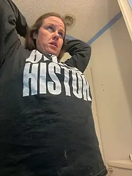 velvetta  online show from 03/22/25, 06:54