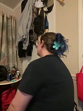 velvetta  online show from 09/19/25, 12:56