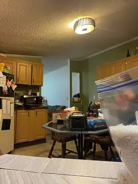 velvetta  online show from 12/05/25, 07:10