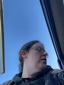 velvetta  online show from 12/20/25, 02:46