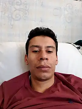 josehot151515 online show from 02/03/25, 04:41