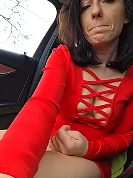 lovewildguy1 online show from 12/02/25, 09:36