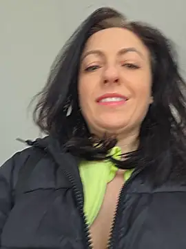 lovewildguy1 online show from 03/19/26, 07:23