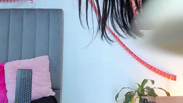 bathory vamps online show from 02/15/25, 01:38