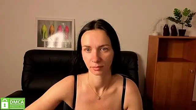 Snapshot of annakillianox chatting on 07/10/26, 05:23 annakillianox online show from 07/10/26, 05:23