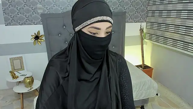 Snapshot of Jalima_sabag chatting on 04/18/26, 12:31 Jalima sabag online show from 04/18/26, 12:31