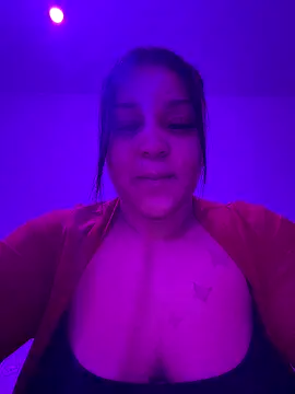 yourfavlightskinn online show from 12/21/25, 07:21