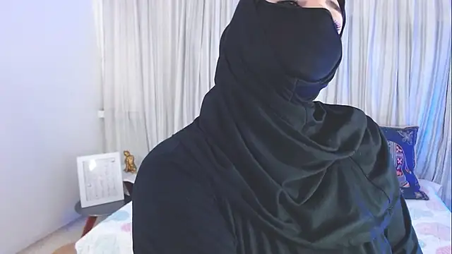 Uzra hayed online show from 10/14/25, 07:58