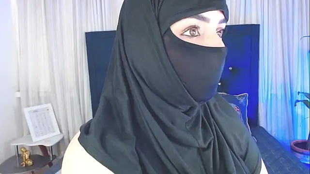 Uzra hayed online show from 10/30/25, 07:47