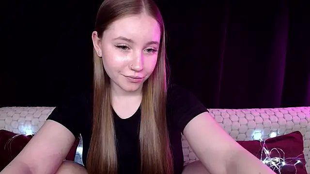 Snapshot of SindiWatsoon chatting on 12/12/24, 07:04 SindiWatsoon online show from 12/12/24, 07:04