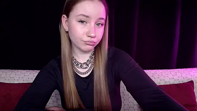 Snapshot of SindiWatsoon chatting on 01/22/25, 01:11 SindiWatsoon online show from 01/22/25, 01:11