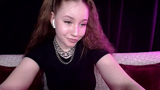 Snapshot of SindiWatsoon chatting on 02/19/25, 05:06 SindiWatsoon online show from 02/19/25, 05:06