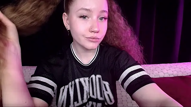 Snapshot of SindiWatsoon chatting on 02/26/25, 01:08 SindiWatsoon online show from 02/26/25, 01:08