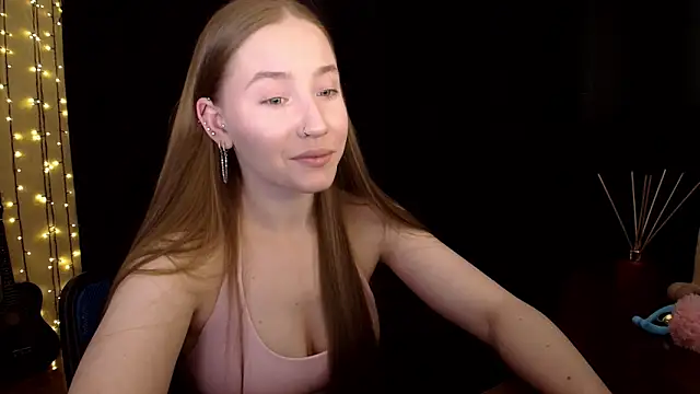 SindiWatsoon online show from 04/15/26, 03:19