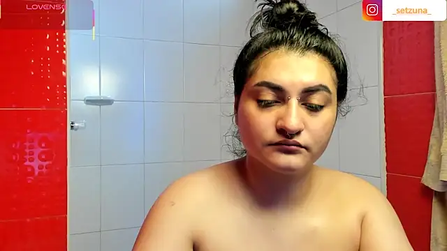 setzuna  online show from 02/08/26, 08:23