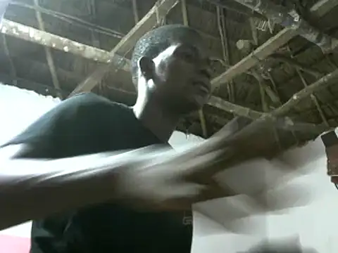 Snapshot of Bigras0011 chatting on 01/18/25, 03:31 Bigras0011 online show from 01/18/25, 03:31