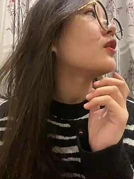 Snapshot of Krixxi22 chatting on 01/18/25, 04:10 Krixxi22 online show from 01/18/25, 04:10