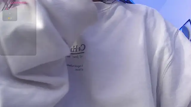 Snapshot of Ashlyeegray chatting on 12/21/24, 05:14 Ashlyeegray online show from 12/21/24, 05:14