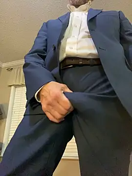 Realybigdill online show from 11/20/25, 04:45