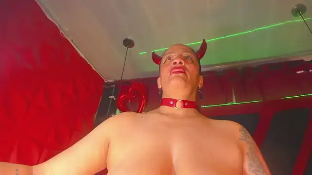 Taylor-hardcore online show from 01/19/26, 02:54