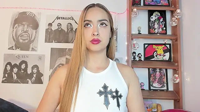 Snapshot of Meowlody chatting on 11/24/25, 11:04 Meowlody online show from 11/24/25, 11:04