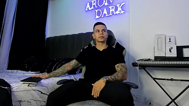 Aron Dark online show from 01/10/25, 12:27