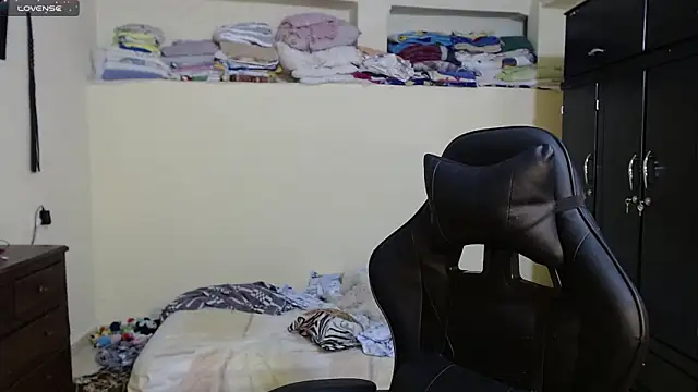 Giorgia xue53 online show from 02/06/25, 08:50